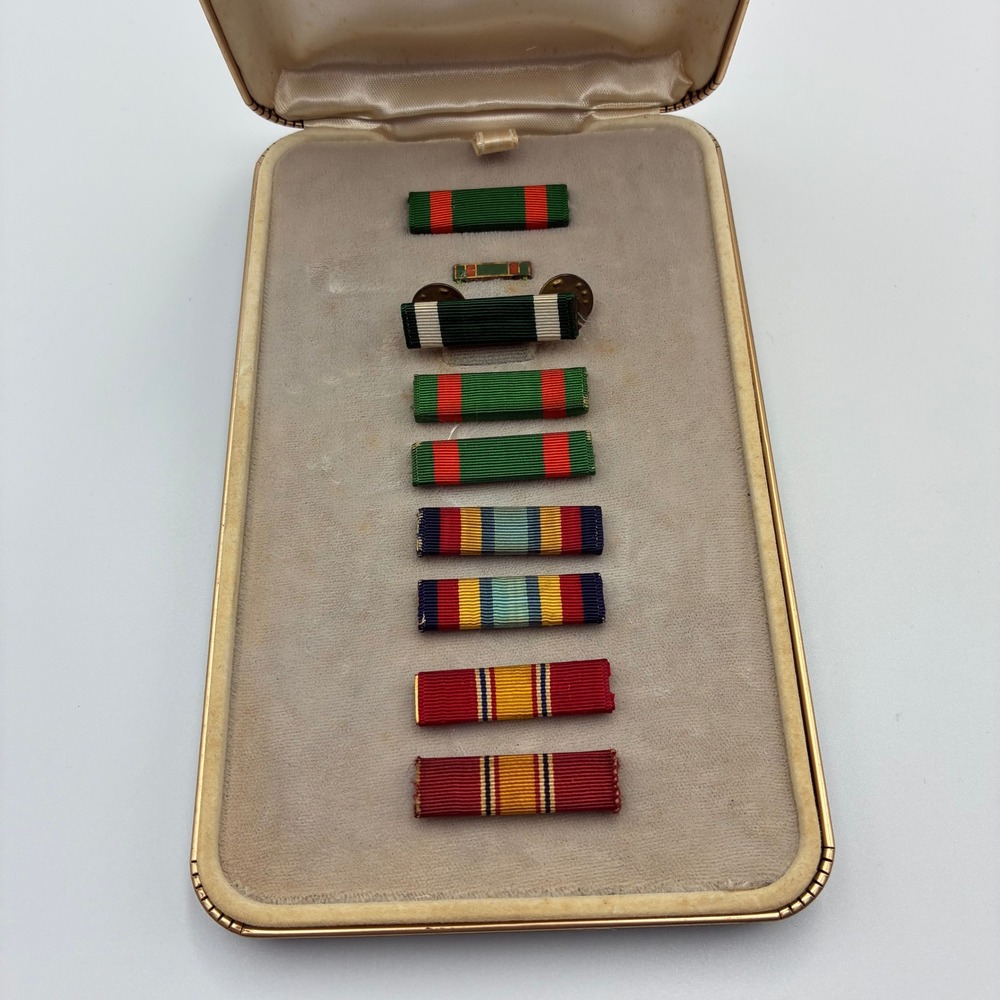 Vintage US Military Service Ribbons & Pins in USA Presentation Case